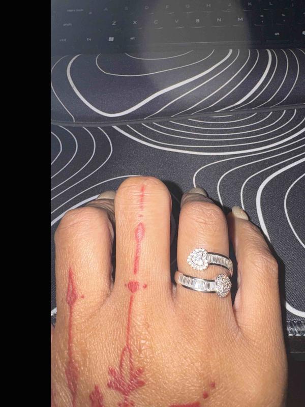 Review Thumbnail Image 0 247932860