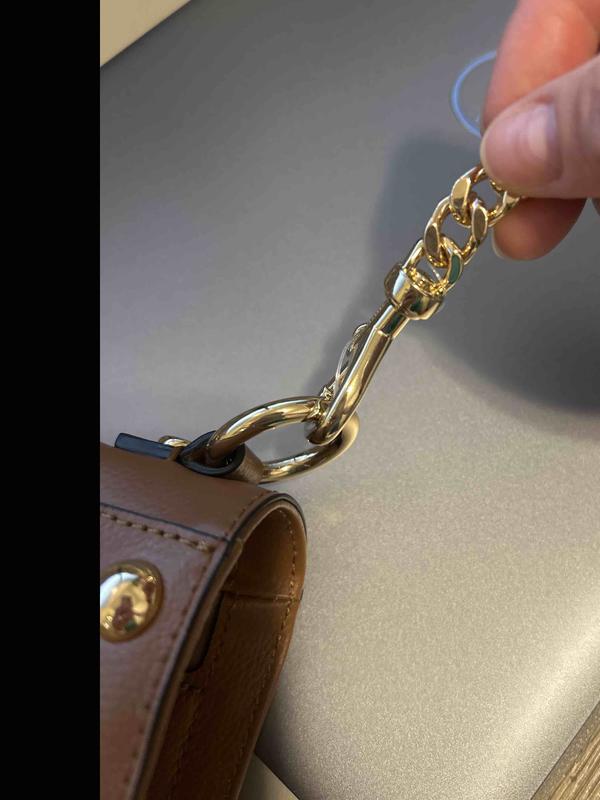 Review Thumbnail Image 0 244569511