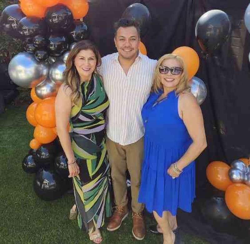 Review Thumbnail Image 0 242729708