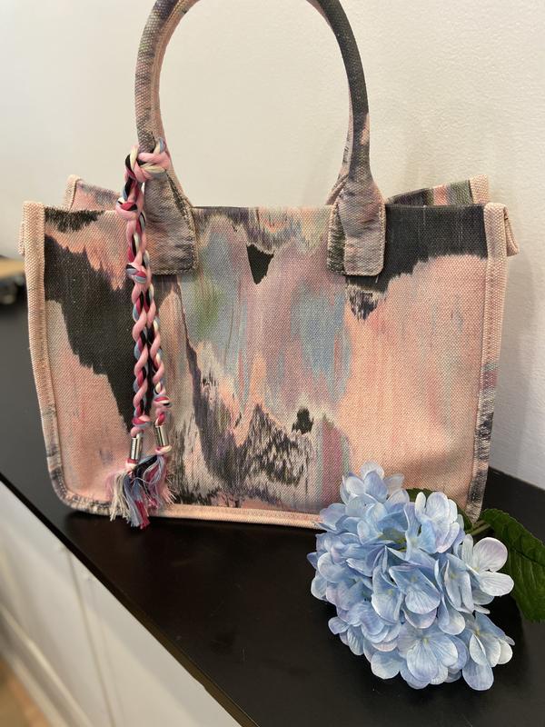 Review Thumbnail Image 0 207376075