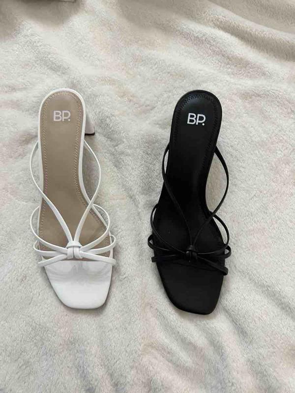 great simple kitten heels for summer