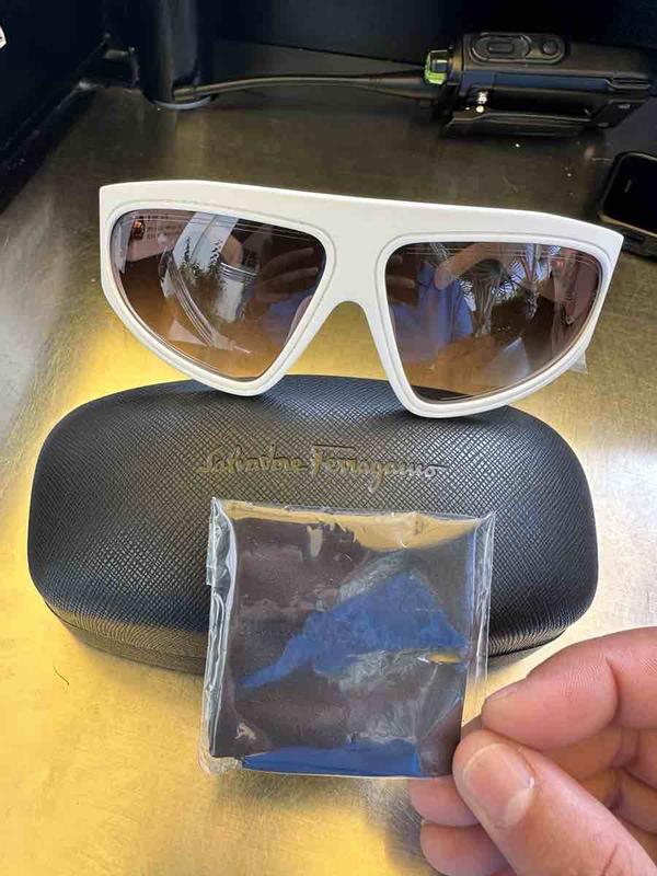 Review Thumbnail Image 1 250275268