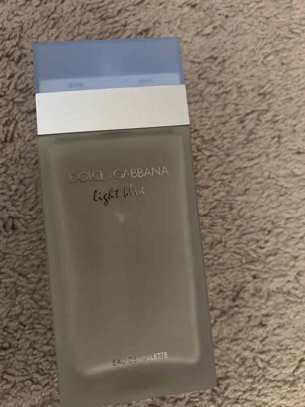 Customer photo for "Very old stock!  No scents at all"