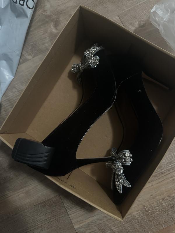 ARRIVED DIRTY AND WITH SENSOR ATTACHED