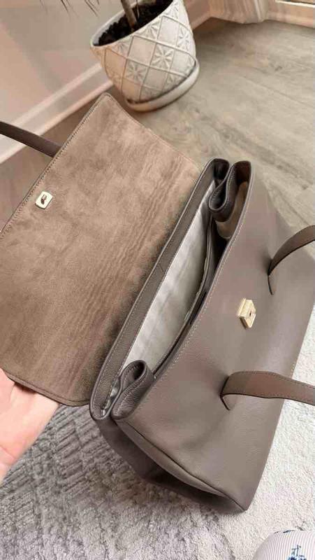 Review Thumbnail Image 0 248714595