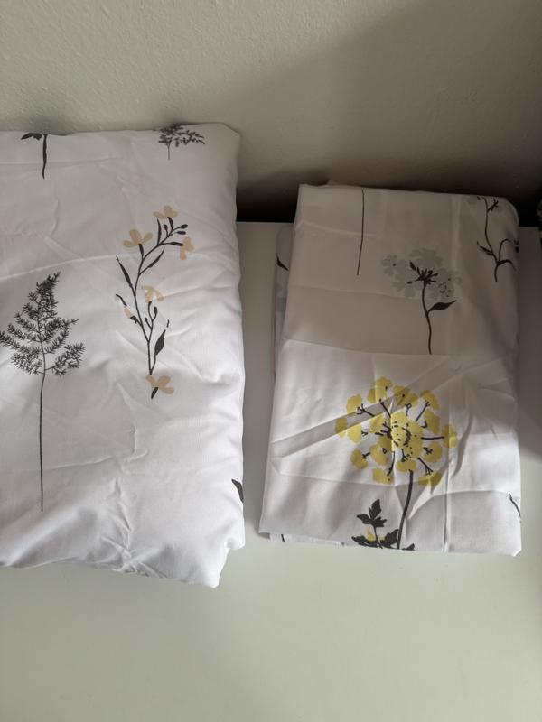 Horrible description!!