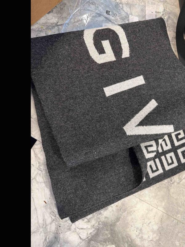 Review Thumbnail Image 1 245509750