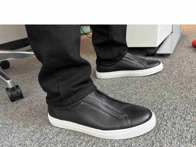Laska Slip-On Sneaker