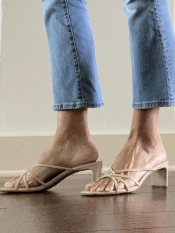 Very pretty, but extremely uncomfortable