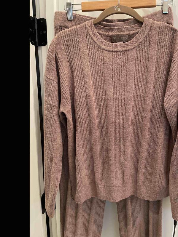 Review Thumbnail Image 0 247507643