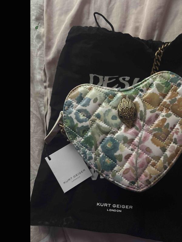 Review Thumbnail Image 0 238865063