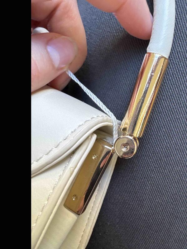Review Thumbnail Image 1 250371325