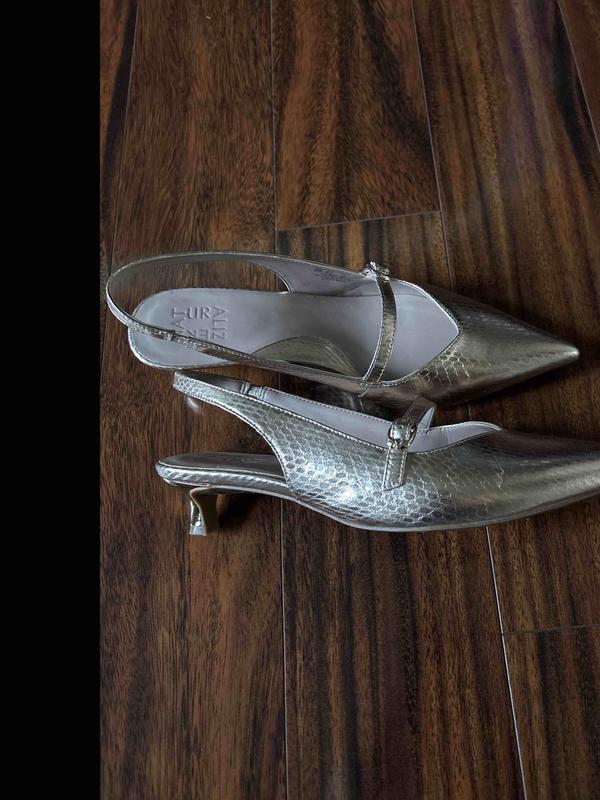 Review Thumbnail Image 1 252813542