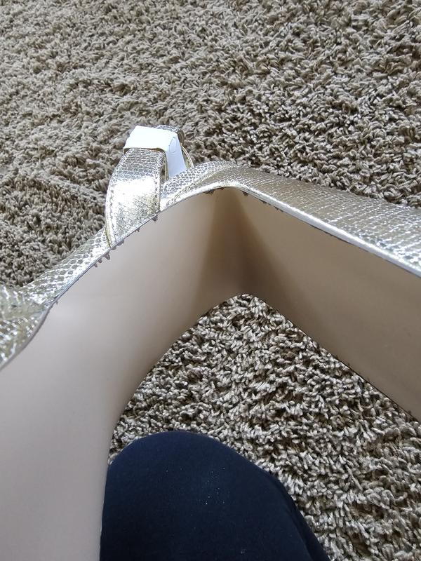 Review Thumbnail Image 1 249679698