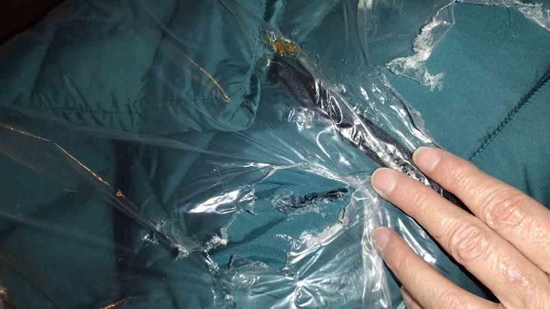 Jacket came with defect