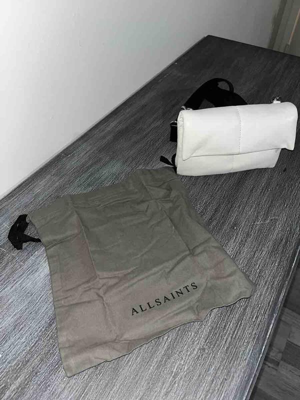 Review Thumbnail Image 0 244549391