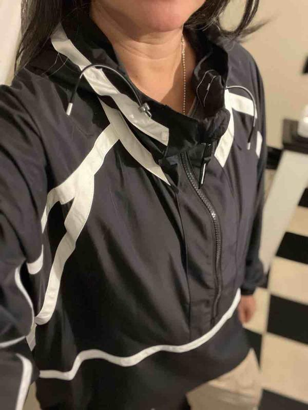 Review Thumbnail Image 2 244584410