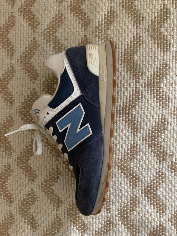 Review Thumbnail Image 0 233748818