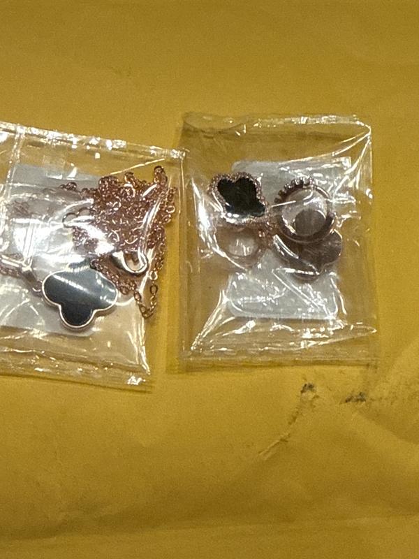 Customer photo for "Looks Cheap"