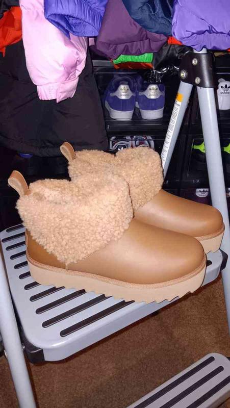 Size 7 Sherpa/Tan leather