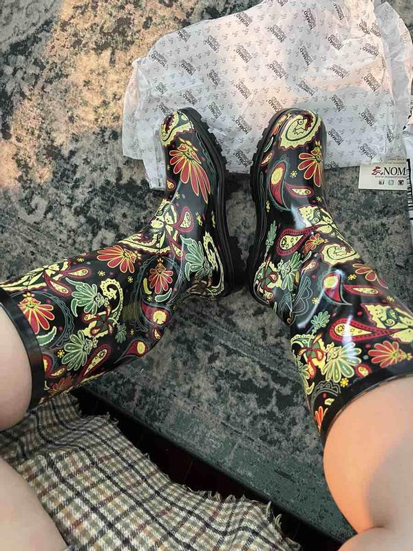 Customer photo for "rain boots"