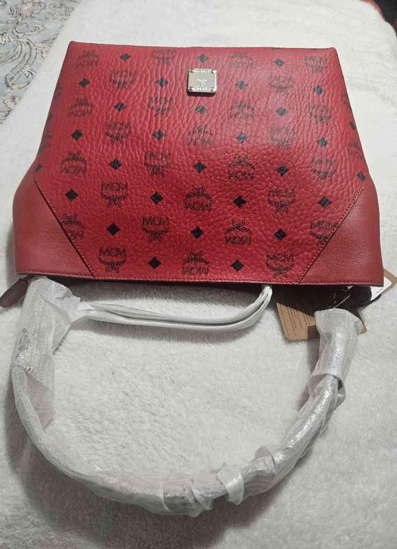 Review Thumbnail Image 2 243702398