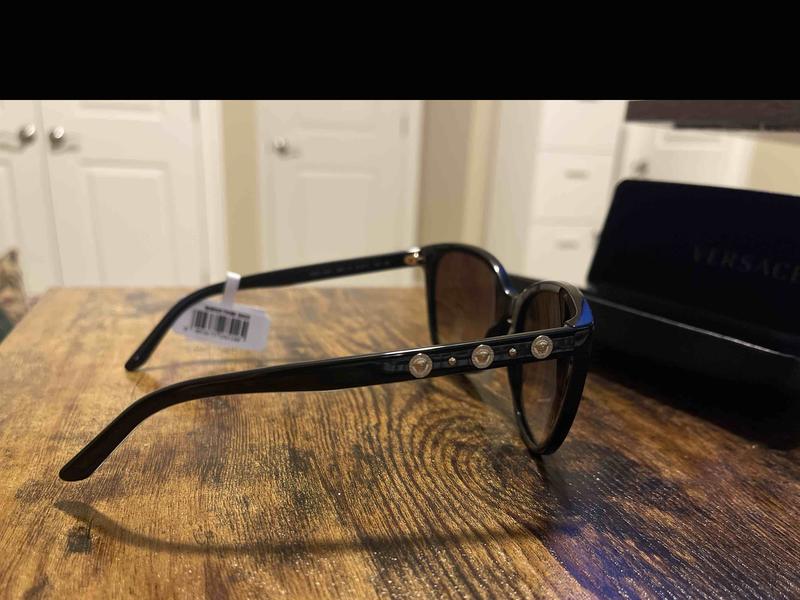 Review Thumbnail Image 0 239468727