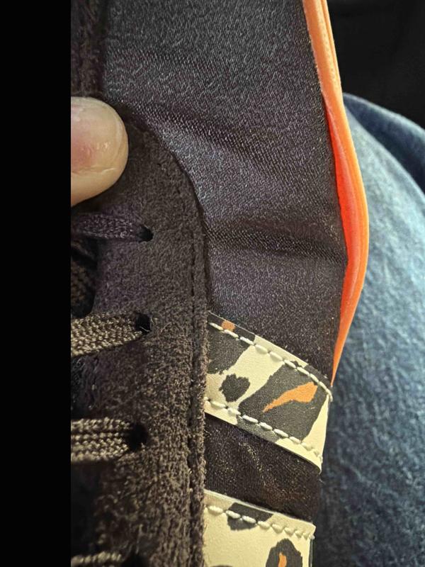 Customer photo for "Coming apart"