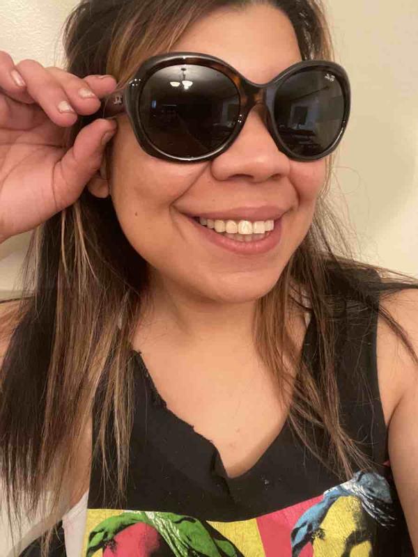 Customer photo for "Love the new over-sized Lite Hava Ray-Ban!"