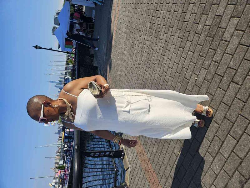 Review Thumbnail Image 0 236445812