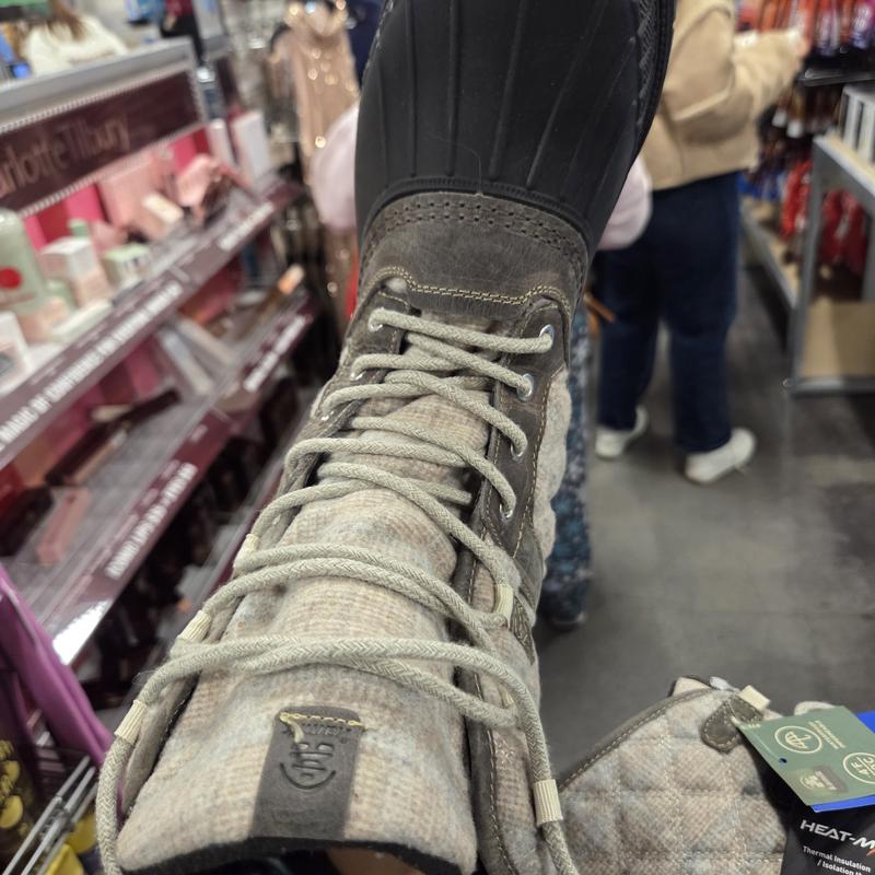 Review Thumbnail Image 1 246757129