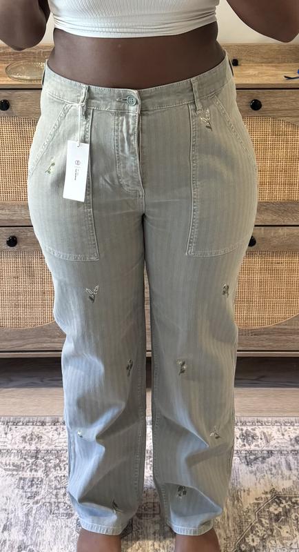 Review Thumbnail Image 1 245247196