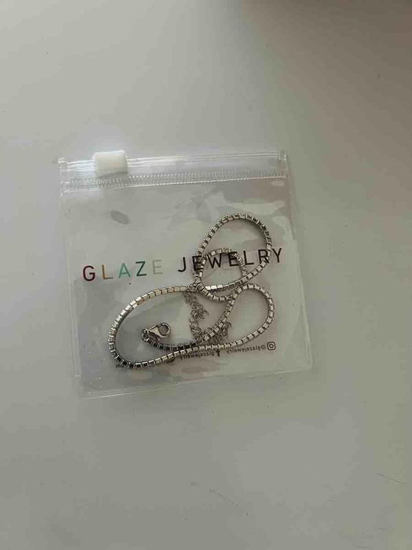 Review Thumbnail Image 0 215479780