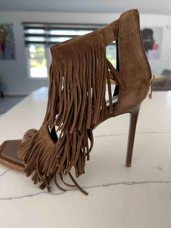 Review Thumbnail Image 5 243876923