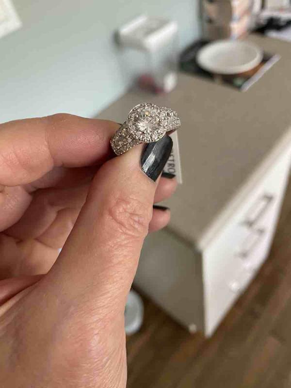 Review Thumbnail Image 1 224613022