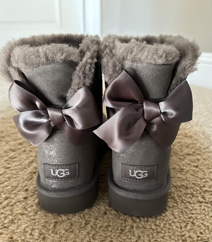 Customer photo for "Shimmer UGG"