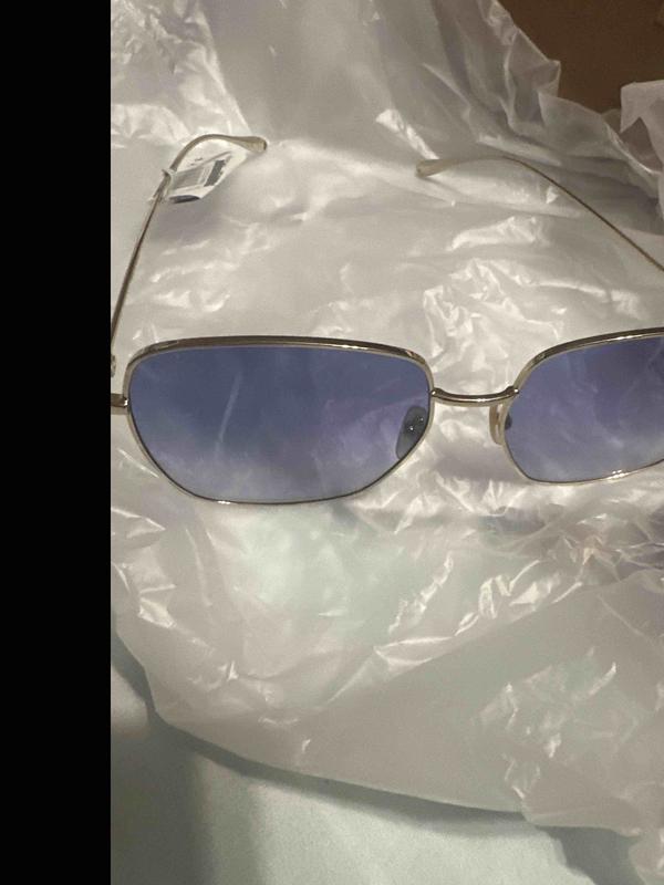 Review Thumbnail Image 2 245190047