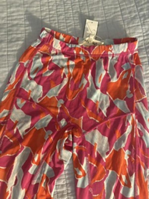 Review Thumbnail Image 1 254810964
