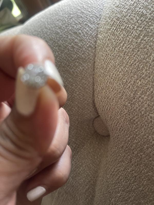 Customer photo for "Tiny and round.  It is not alike."