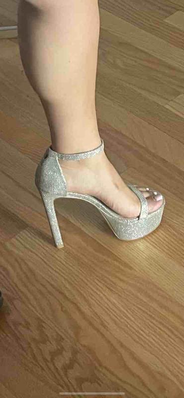 Review Thumbnail Image 0 227906820