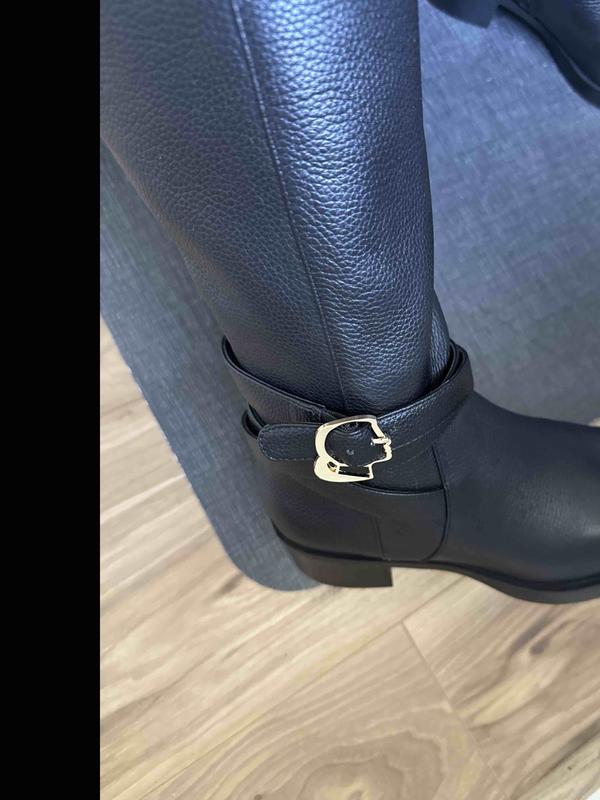 Review Thumbnail Image 2 245705401