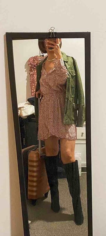 Review Thumbnail Image 0 220478445