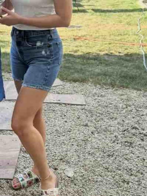 Review Thumbnail Image 1 244141140