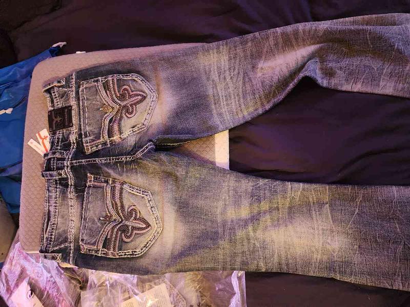 Review Thumbnail Image 2 237961751