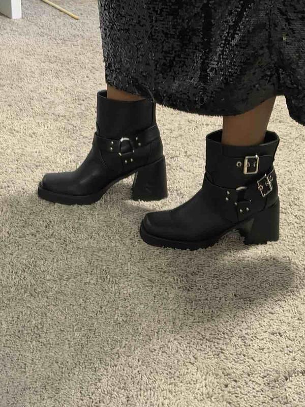 Review Thumbnail Image 1 247548413