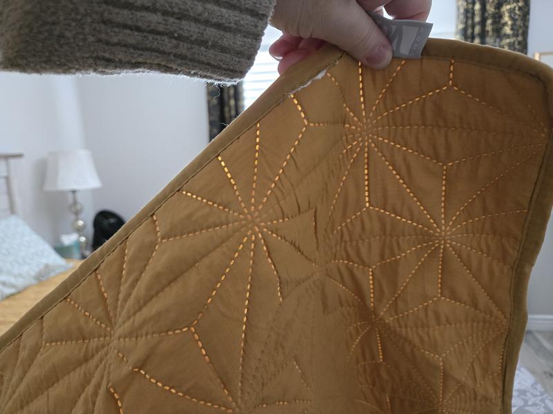 Review Thumbnail Image 1 247762526