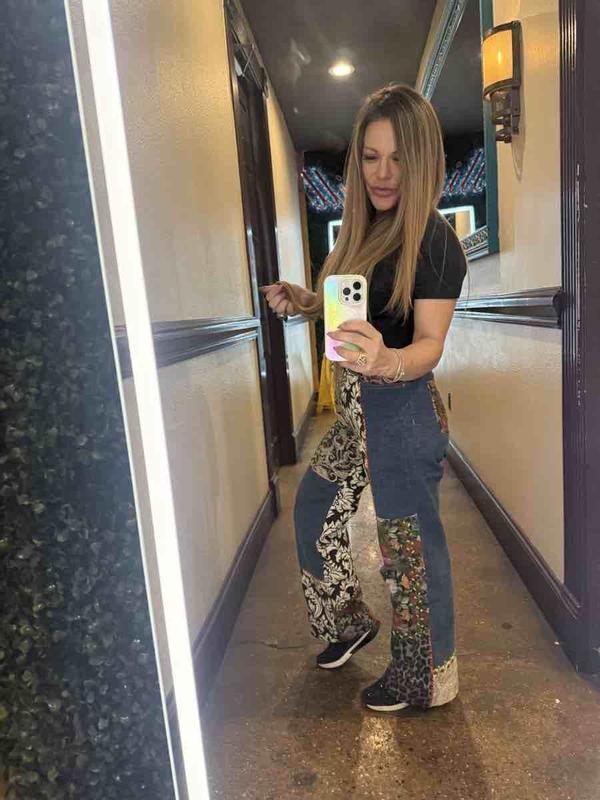 Review Thumbnail Image 0 248487123