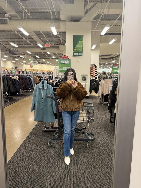 Review Thumbnail Image 0 245817166