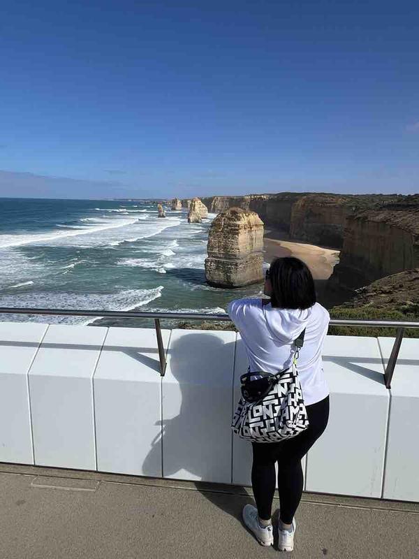 Review Thumbnail Image 0 248474061