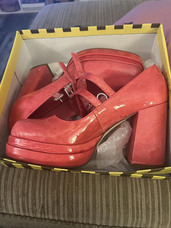 Review Thumbnail Image 0 239521543